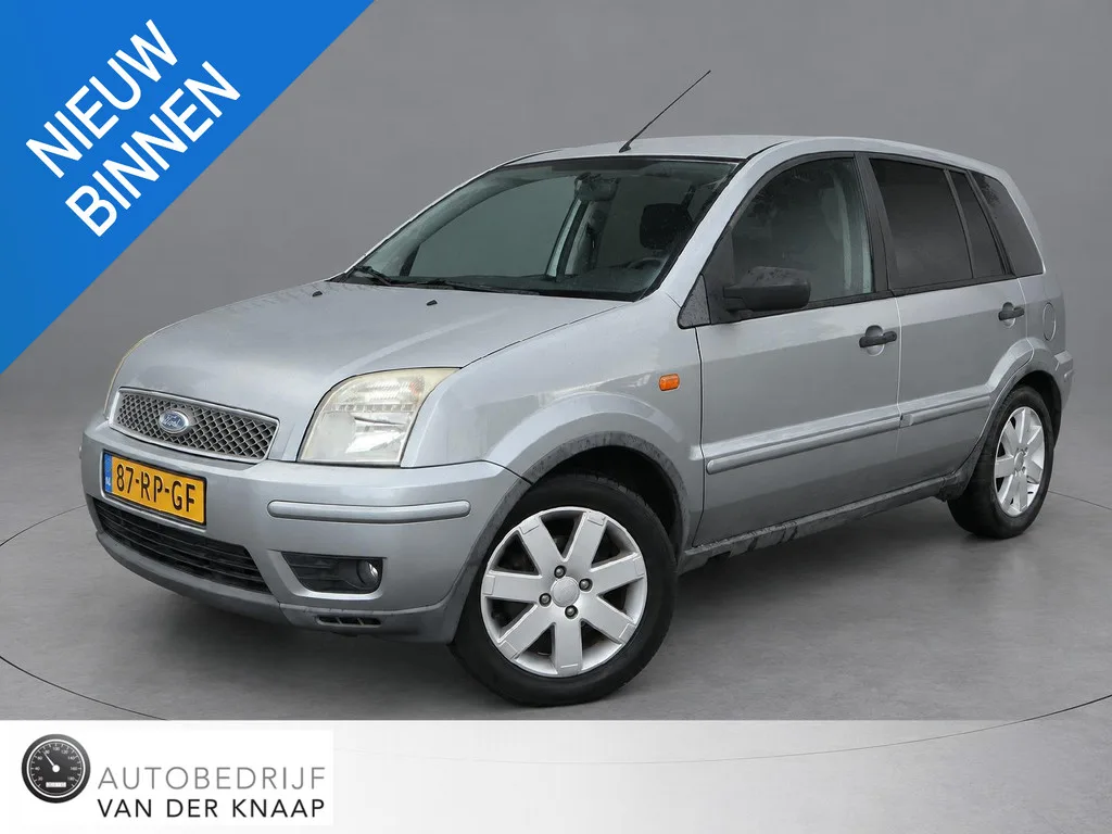 Ford Fusion (2005) — foto 1