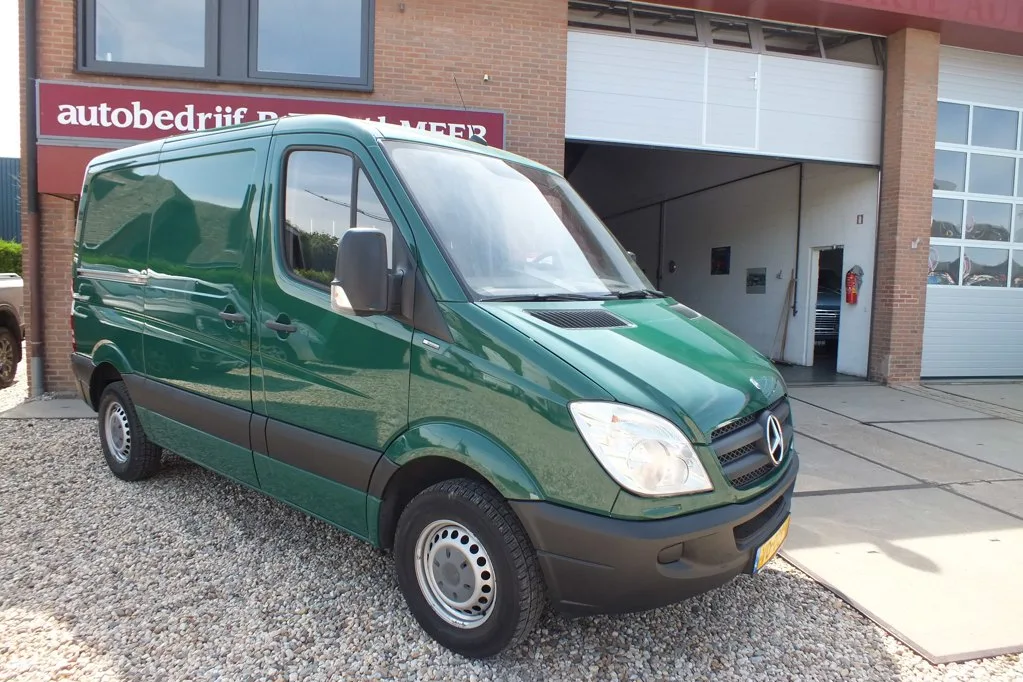 Mercedes-Benz Sprinter (2013) — foto 1