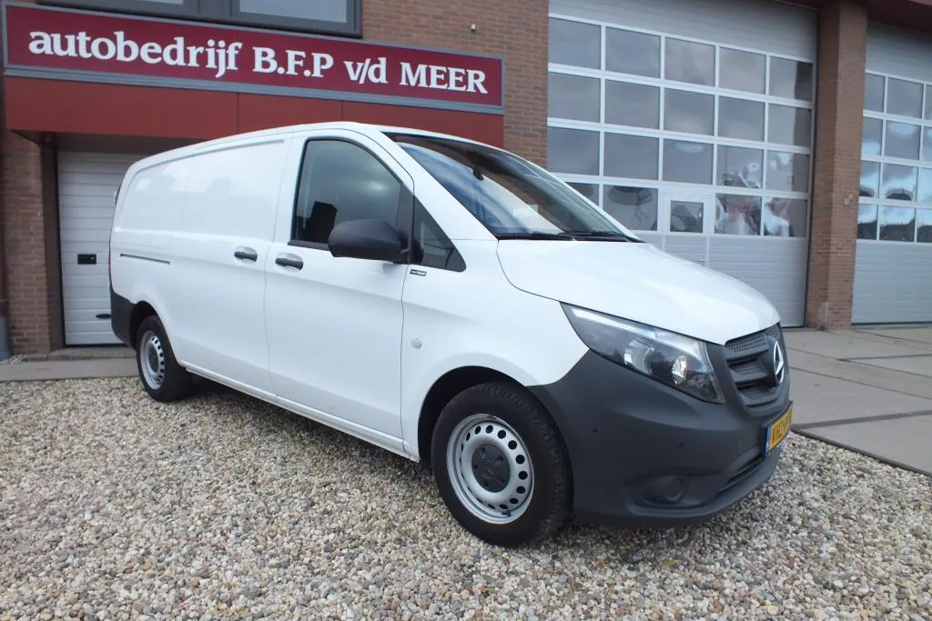 Mercedes-Benz Vito (2021) — foto 1