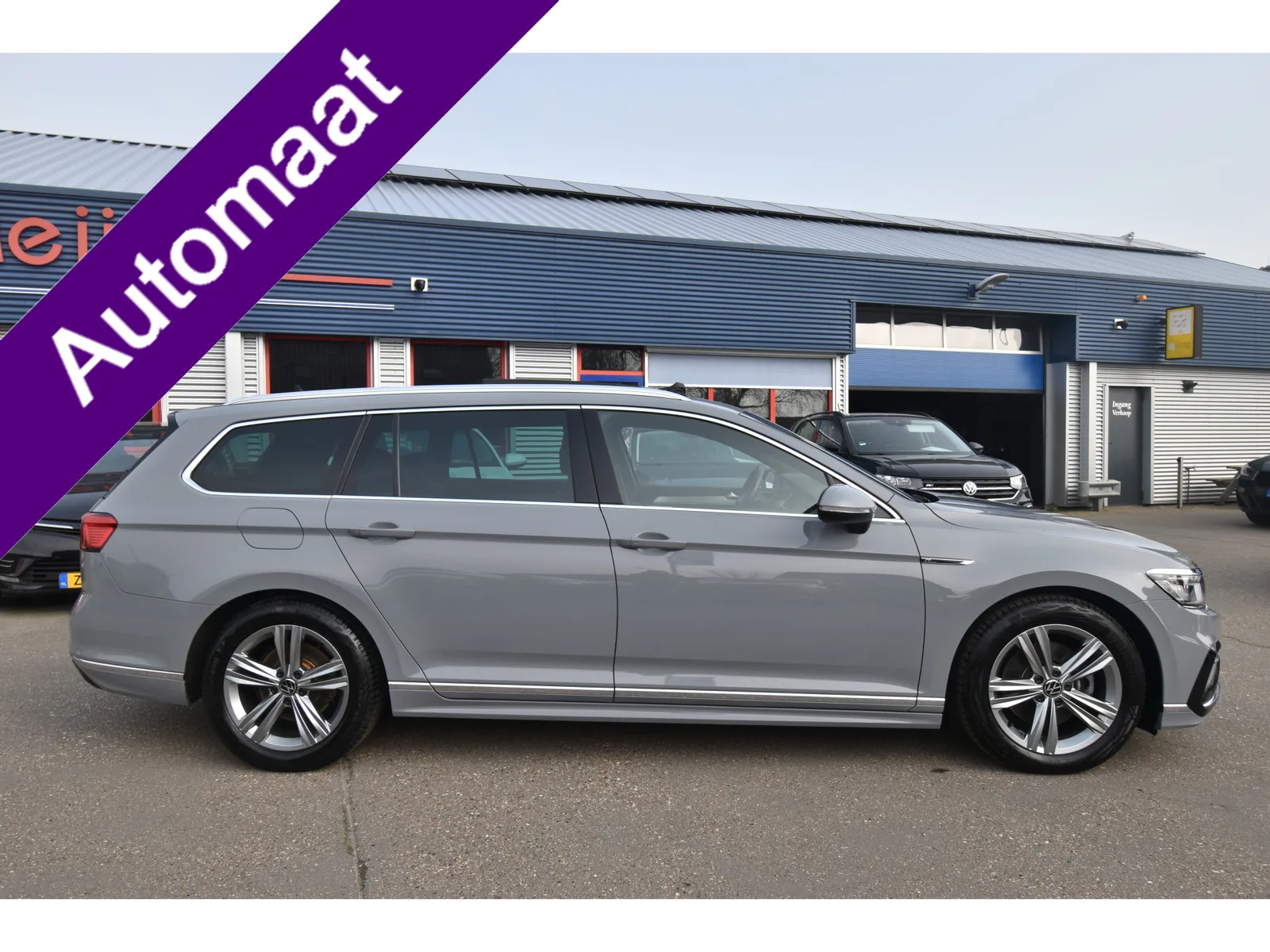 Volkswagen Passat (2022) — foto 1