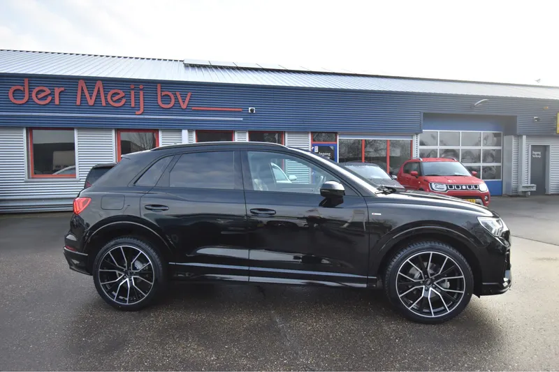 Audi Q3 (2021)