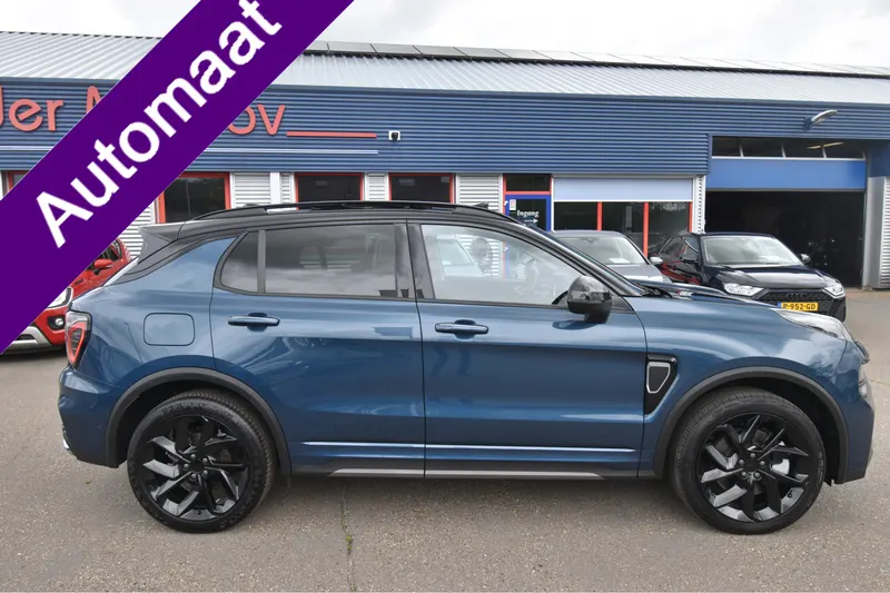Lynk & Co 01 (2023)