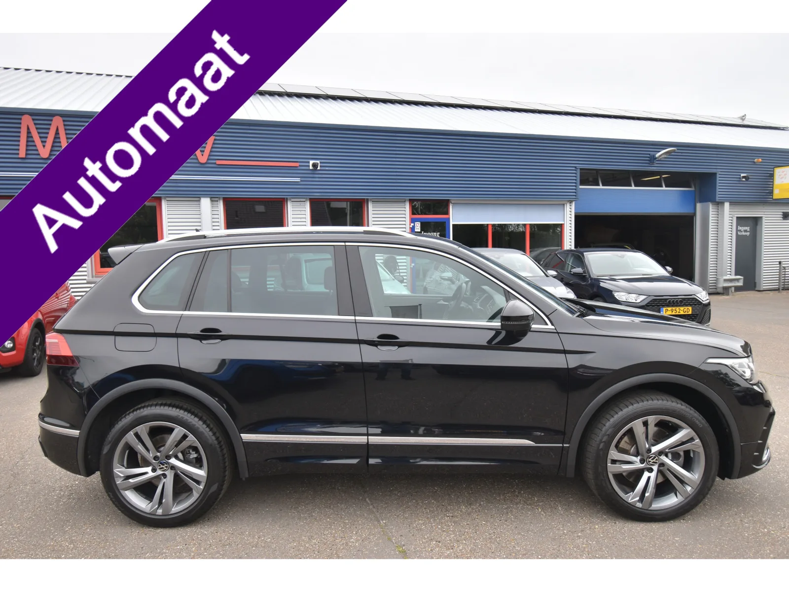 Volkswagen Tiguan (2022) — foto 1