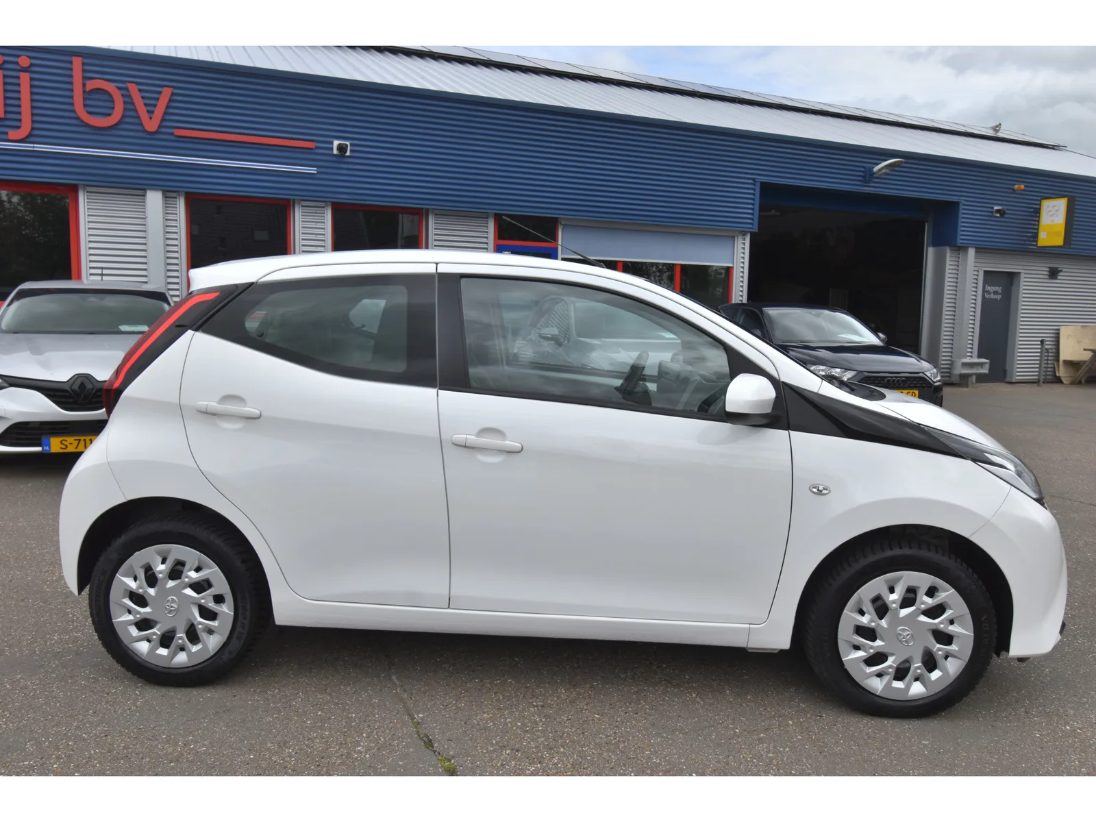 Toyota Aygo (2021) — foto 1