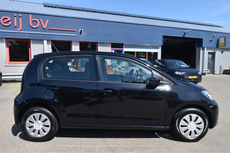 Volkswagen Up! (2020)