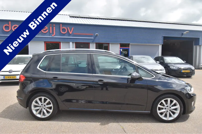 Volkswagen Golf (2016)