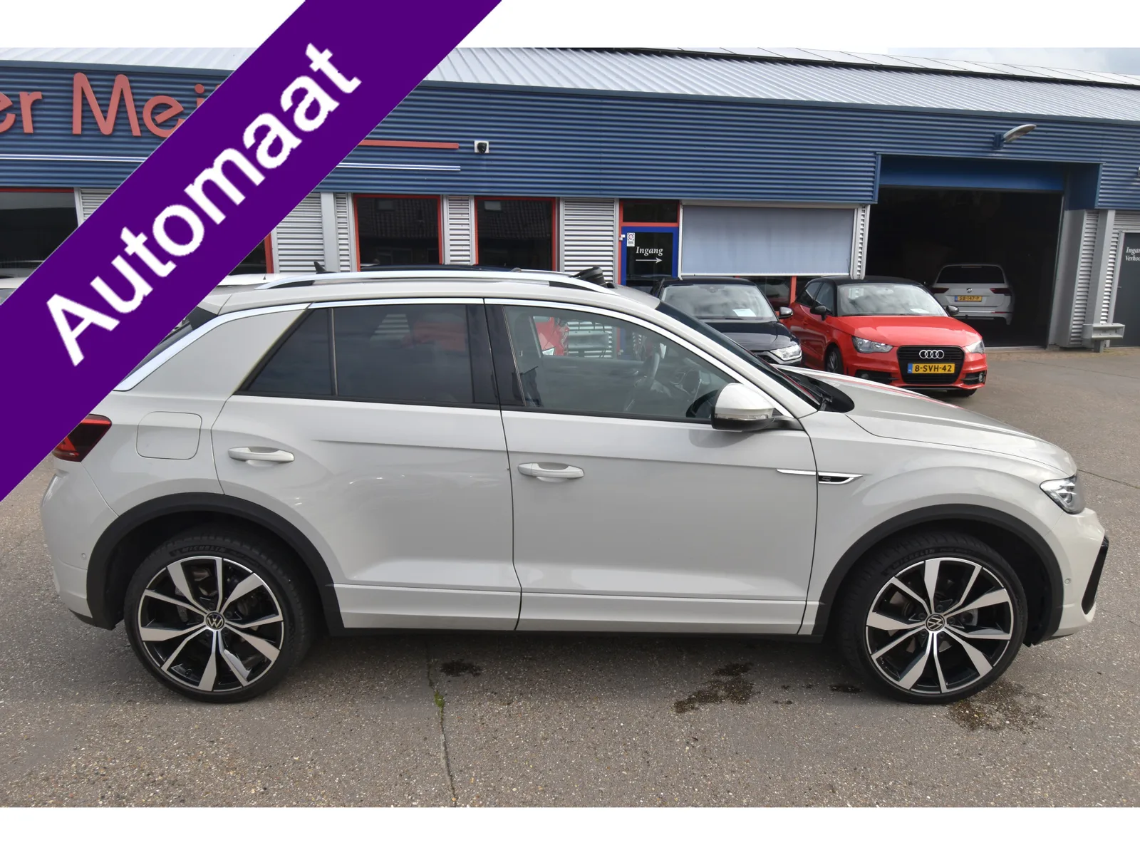 Volkswagen T-Roc (2022) — foto 1