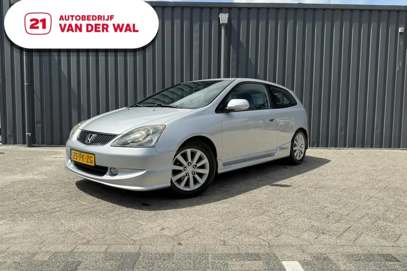 Honda Civic (2004)