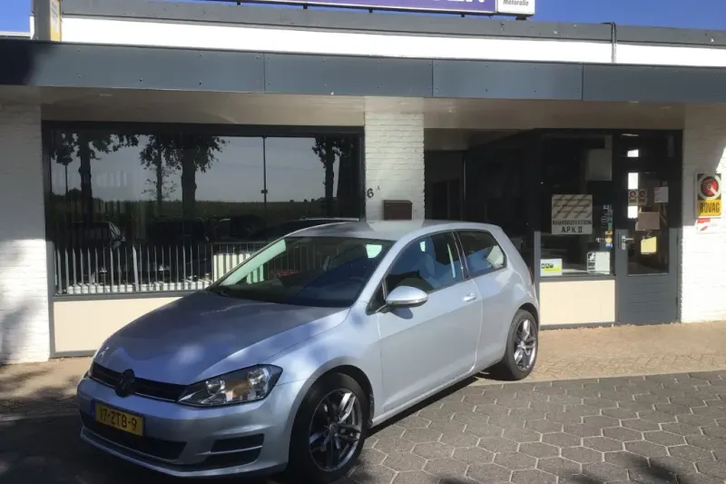 Volkswagen Golf (2013)