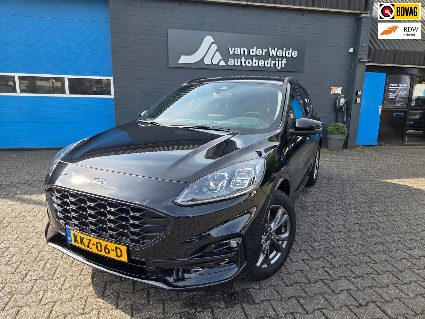 Ford Kuga (2023) — foto 1