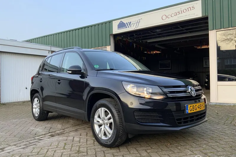 Volkswagen Tiguan (2012)