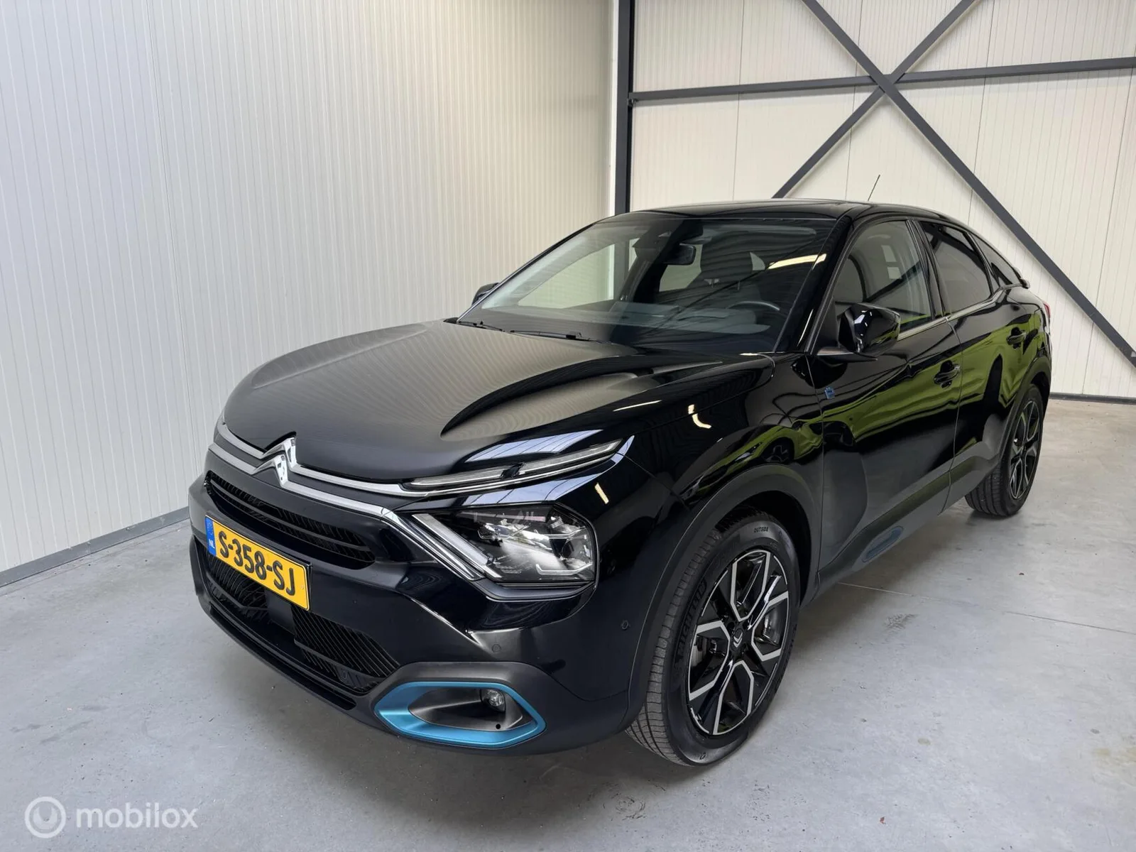Citroën ë-C4 (2023) — foto 1