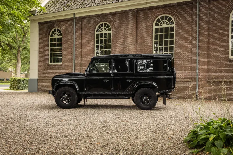 Land Rover Defender (2008)