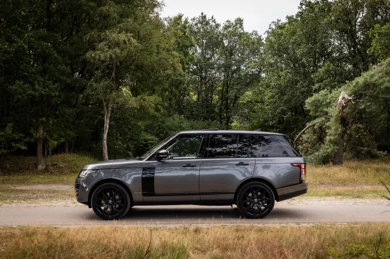 Land Rover Range Rover (2015)