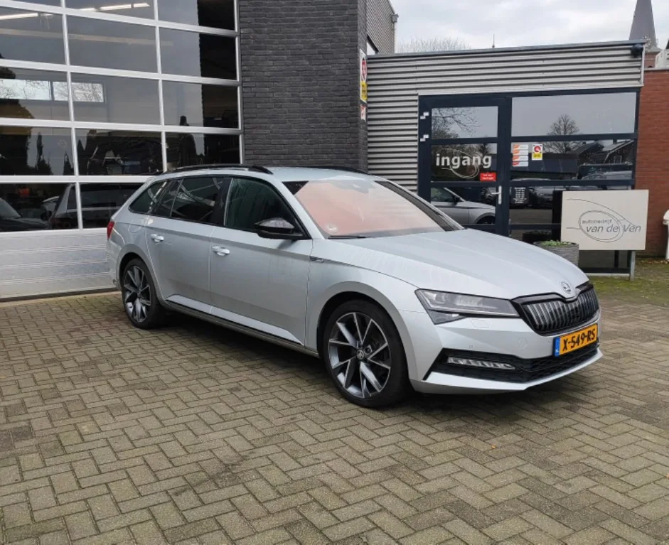 Škoda Superb (2020) — foto 1