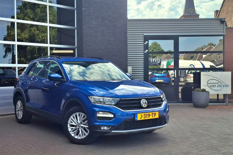 Volkswagen T-Roc (2018)