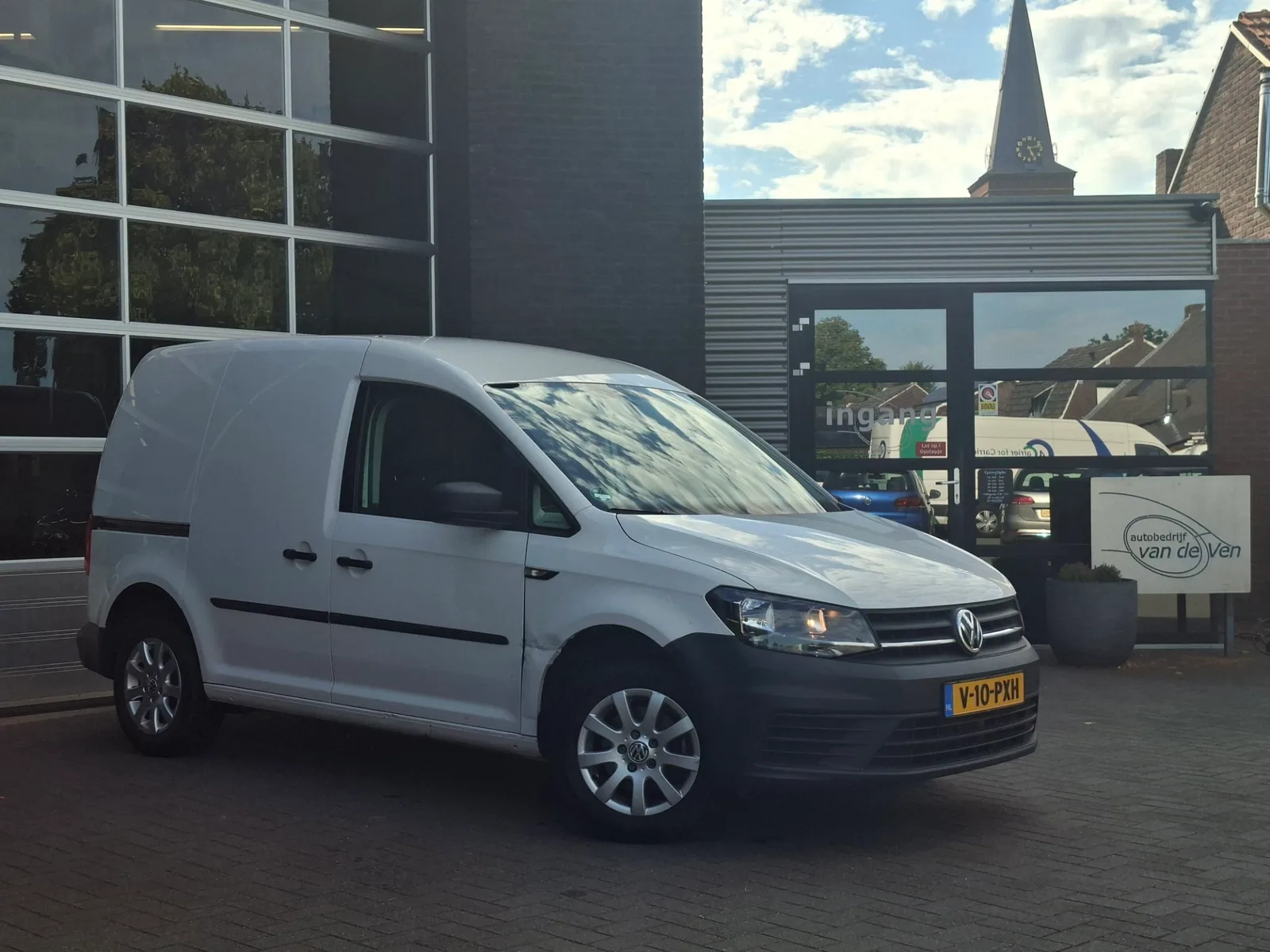 Volkswagen Caddy (2020) — foto 1