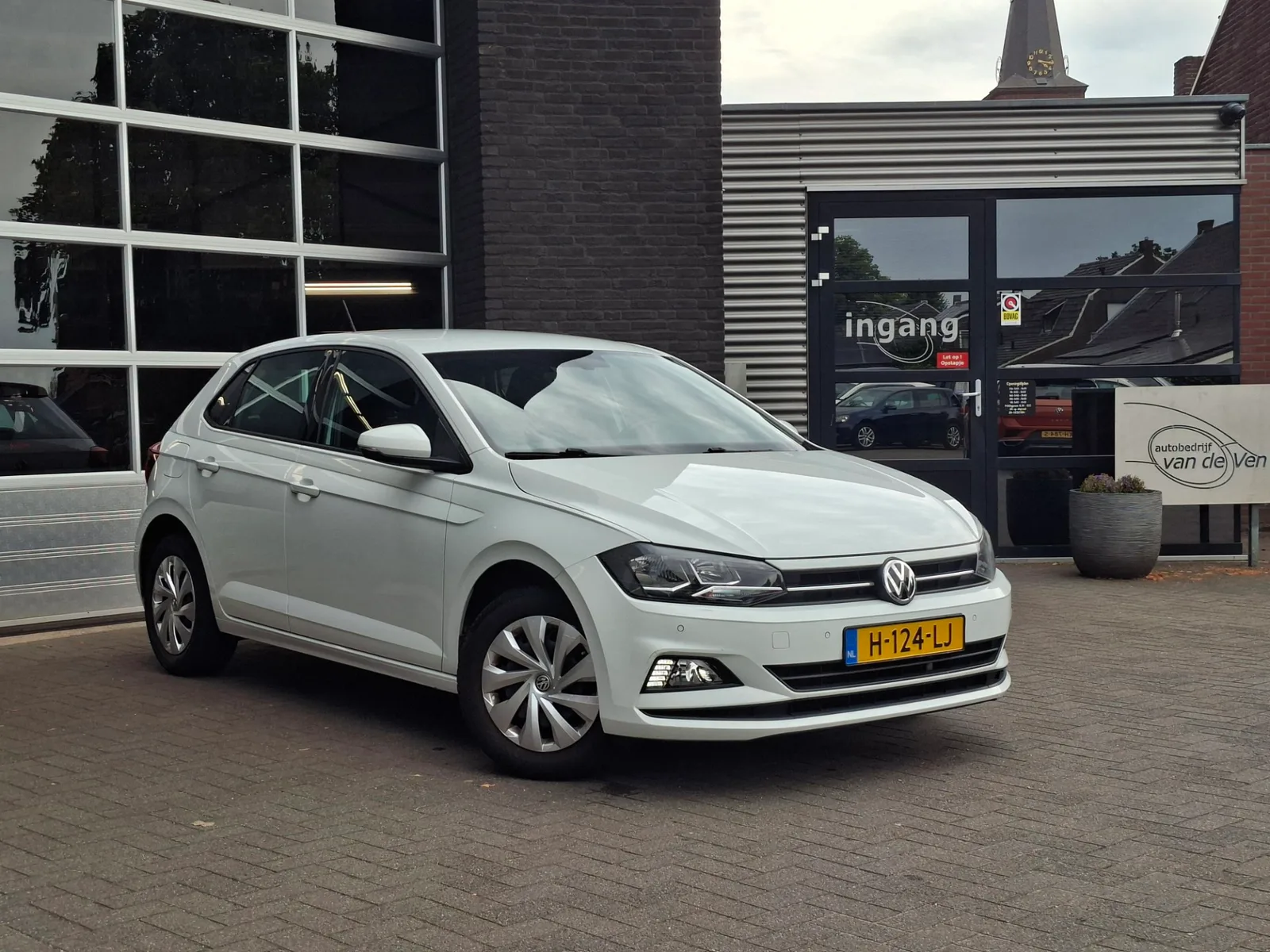 Volkswagen Polo (2020) — foto 1