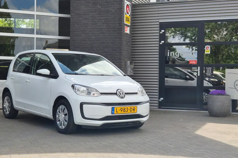 Volkswagen Up! (2021)