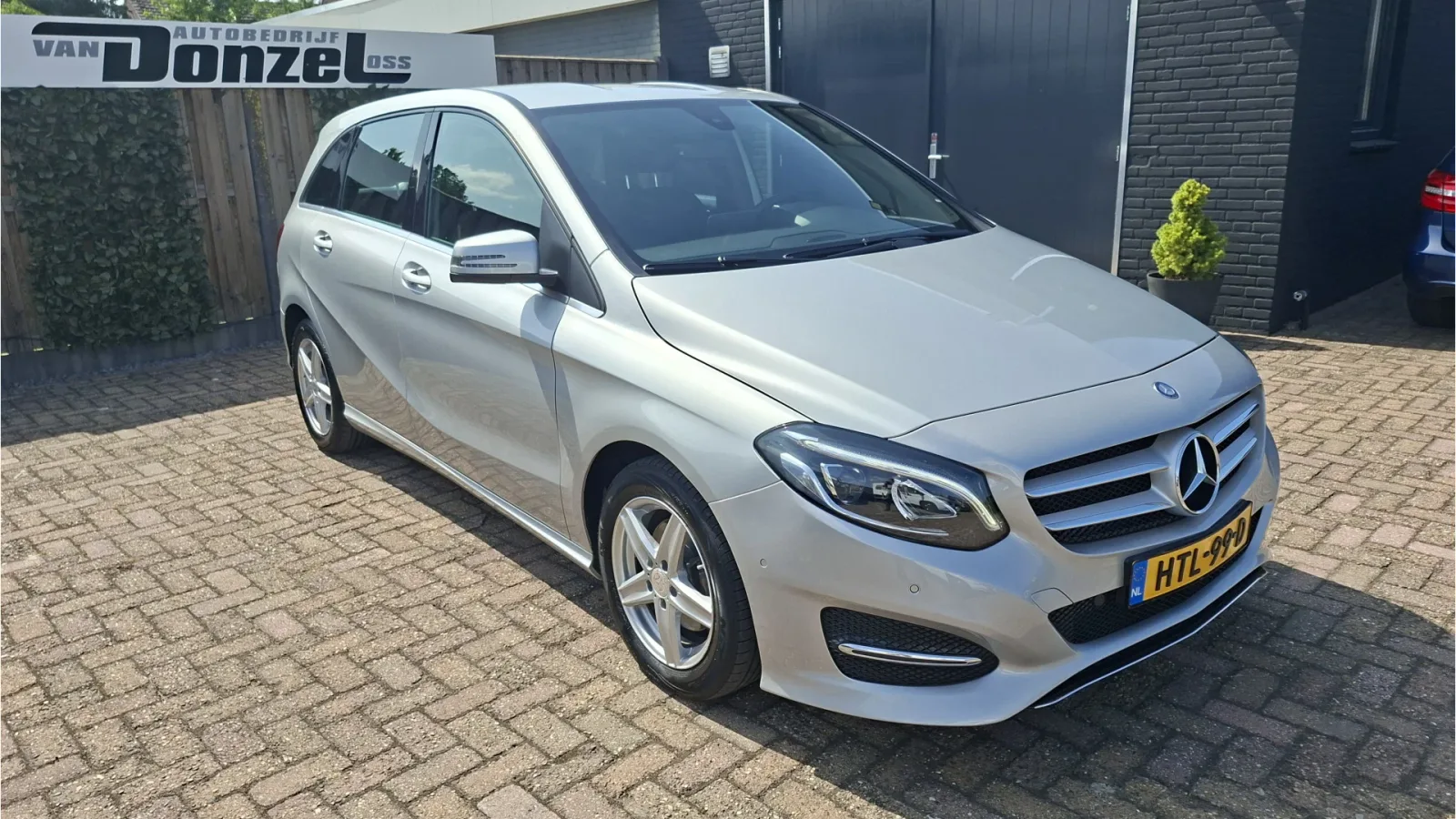 Mercedes-Benz B-Klasse (2014) — foto 1