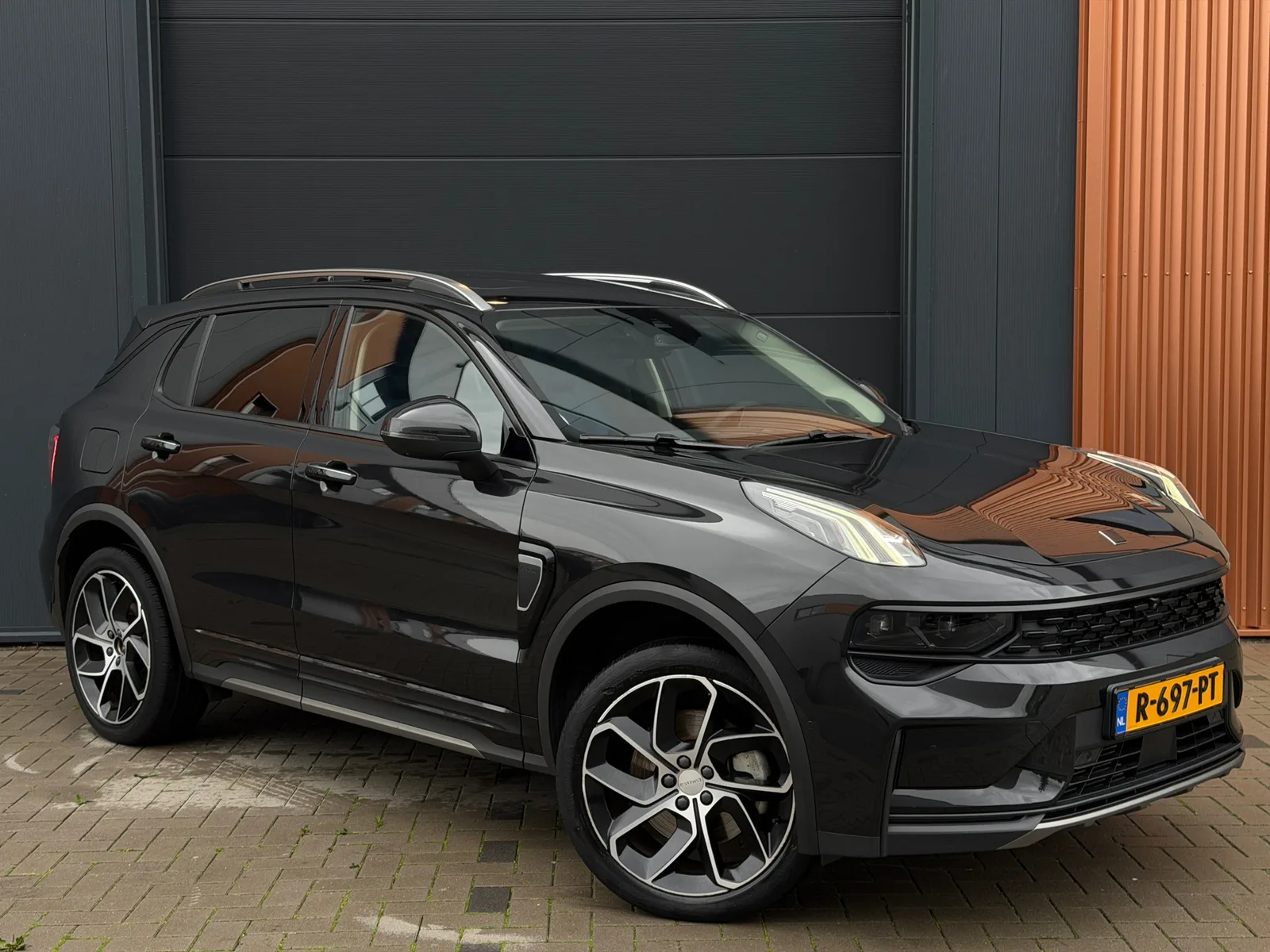 Lynk & Co 01 (2022) — foto 1