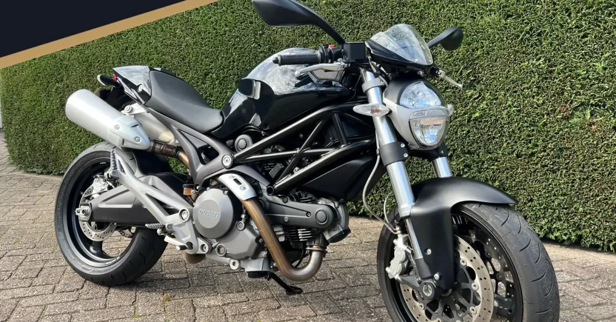 Ducati Monster (2010) — foto 1