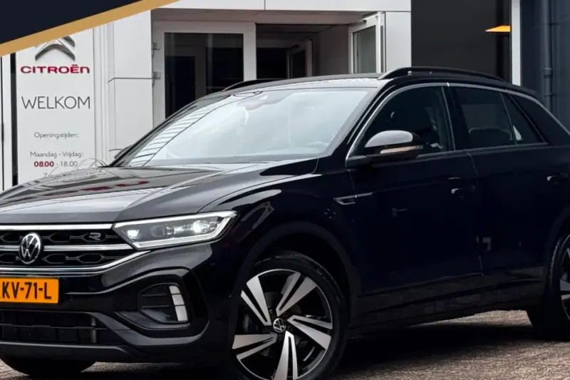 Volkswagen T-Roc (2023)