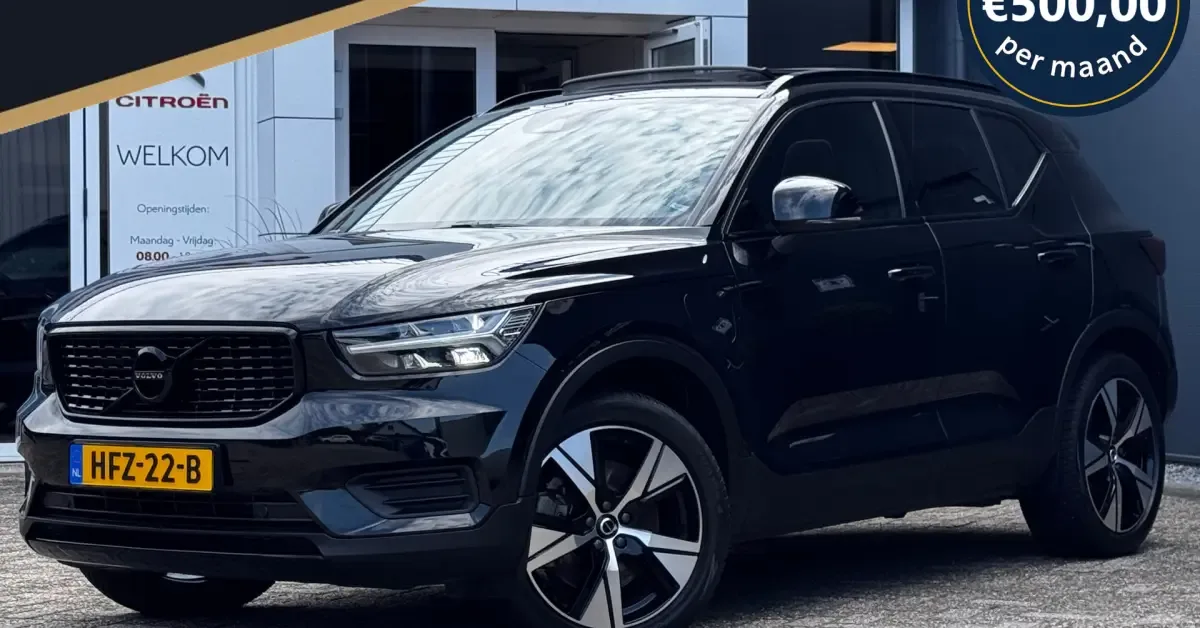 Volvo XC40 (2022) — foto 1