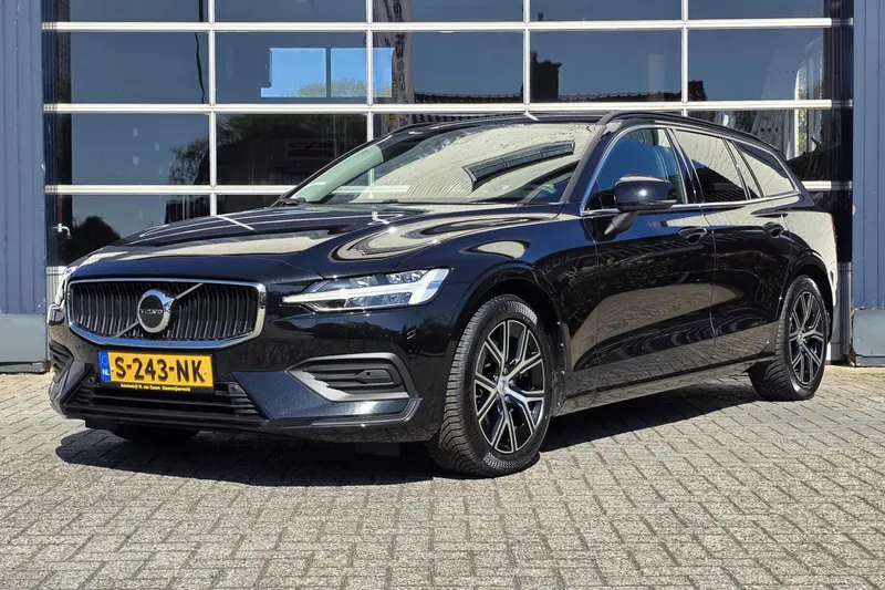 Volvo V60 (2023)