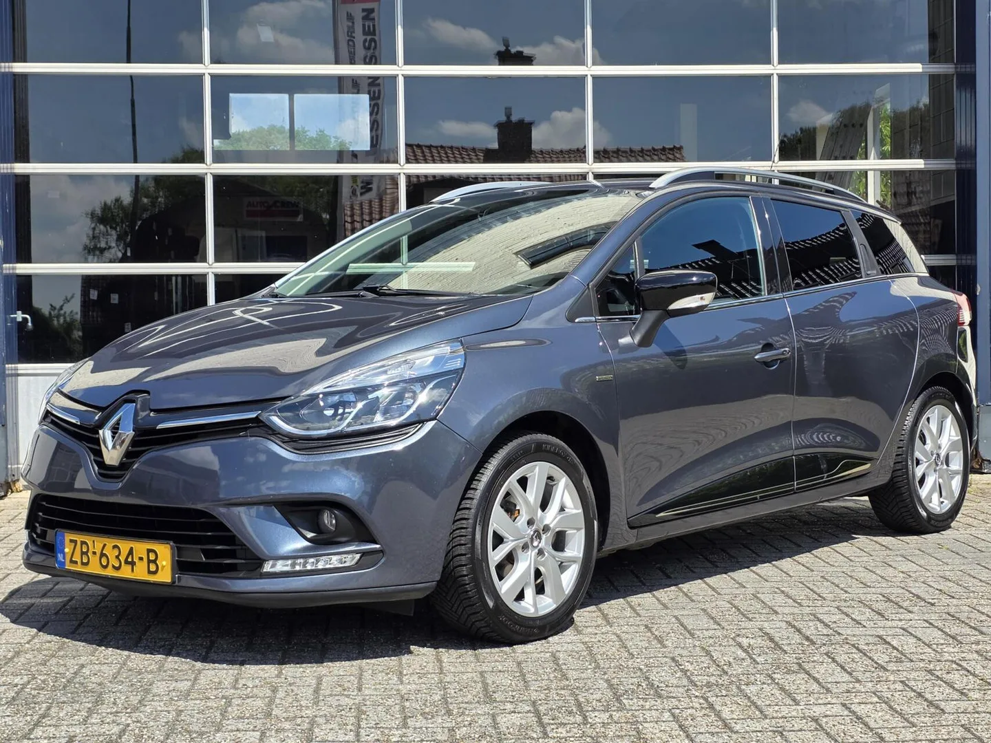 Renault Clio (2019) — foto 1
