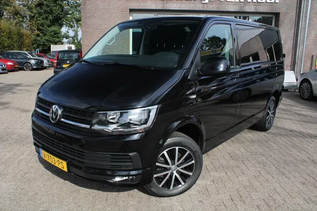 Volkswagen Transporter (2018) — foto 1