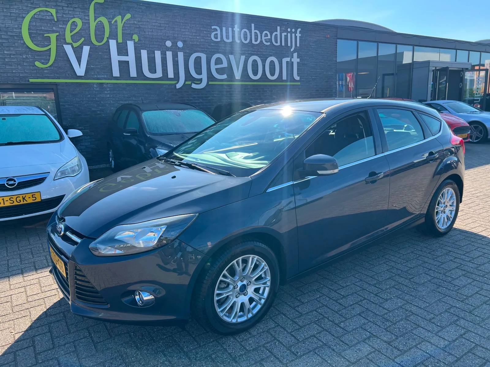 Ford Focus (2011) — foto 1