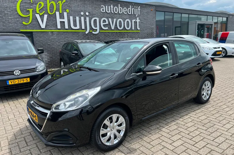 Peugeot 208 (2016)