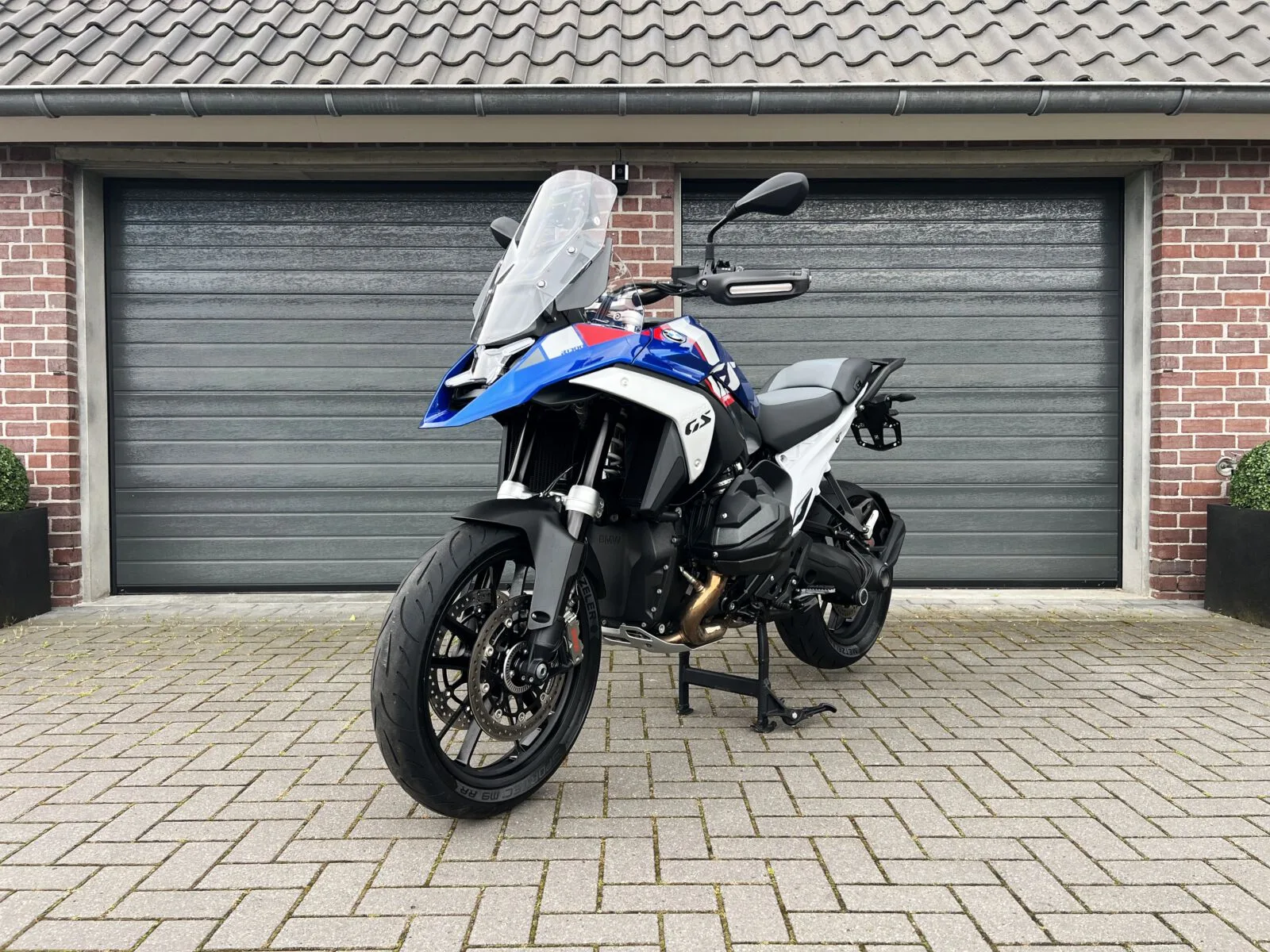 BMW R 1300 GS (2024) — foto 1