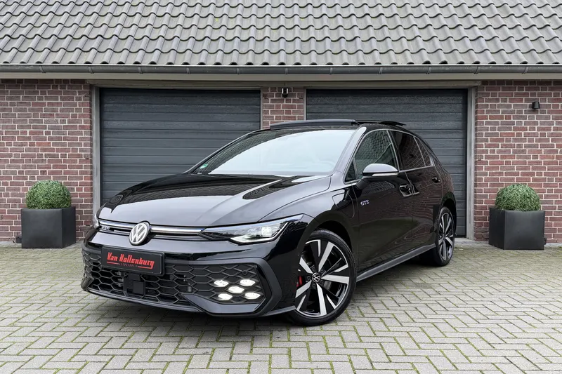 Volkswagen Golf (2025)