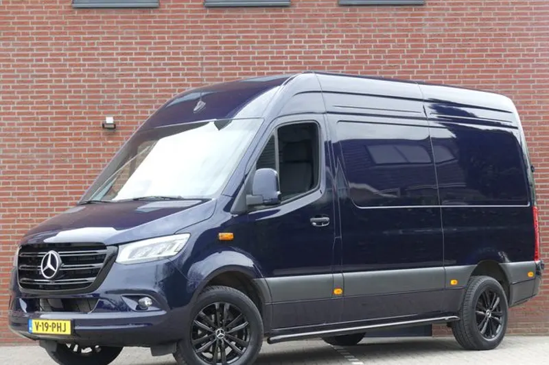 Mercedes-Benz Sprinter (2024)
