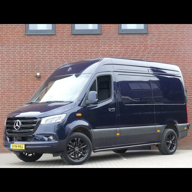 Mercedes-Benz Sprinter (2024) — foto 1
