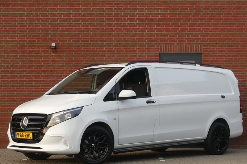 Mercedes-Benz Vito (2024)