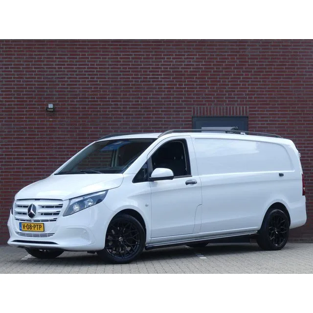Mercedes-Benz Vito (2024) — foto 1