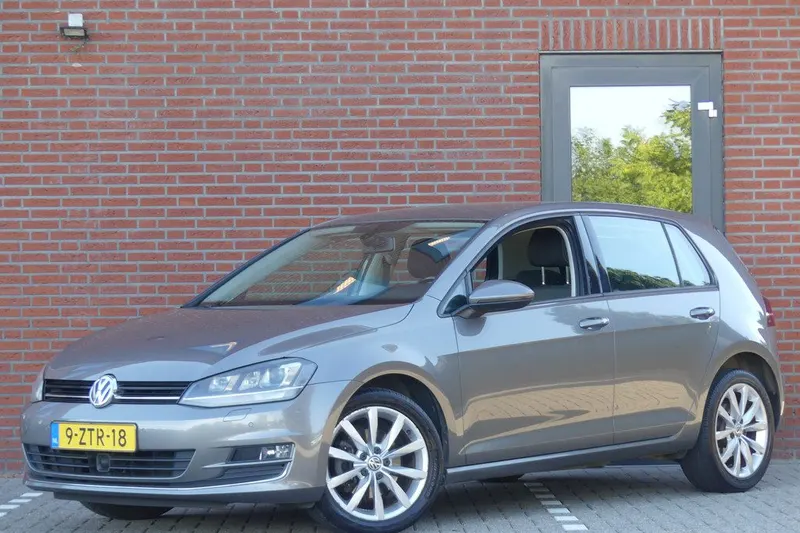 Volkswagen Golf (2013)
