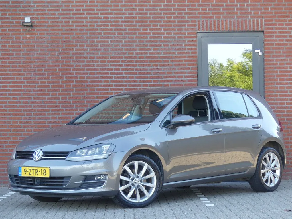Volkswagen Golf (2013) — foto 1