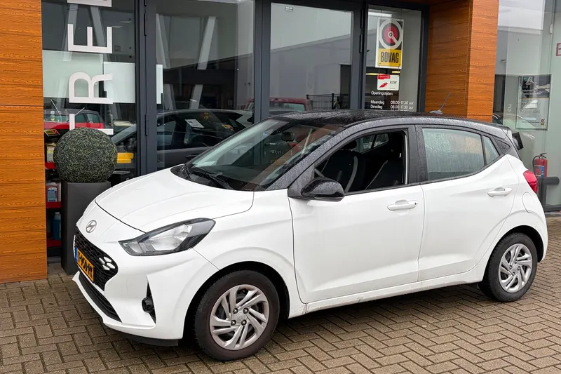 Hyundai i10 (2023)