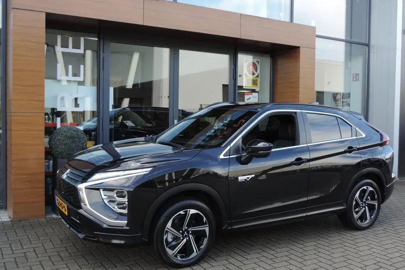 Mitsubishi Eclipse Cross (2024)