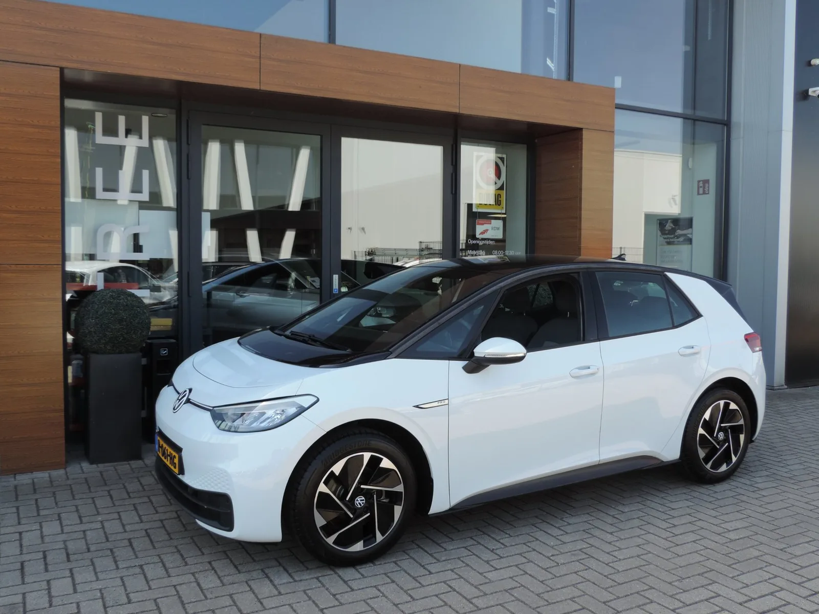 Volkswagen ID.3 (2022) — foto 1