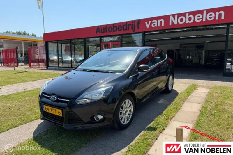 Ford Focus (2012)