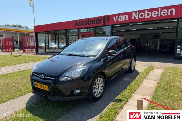 Ford Focus (2012) — foto 1