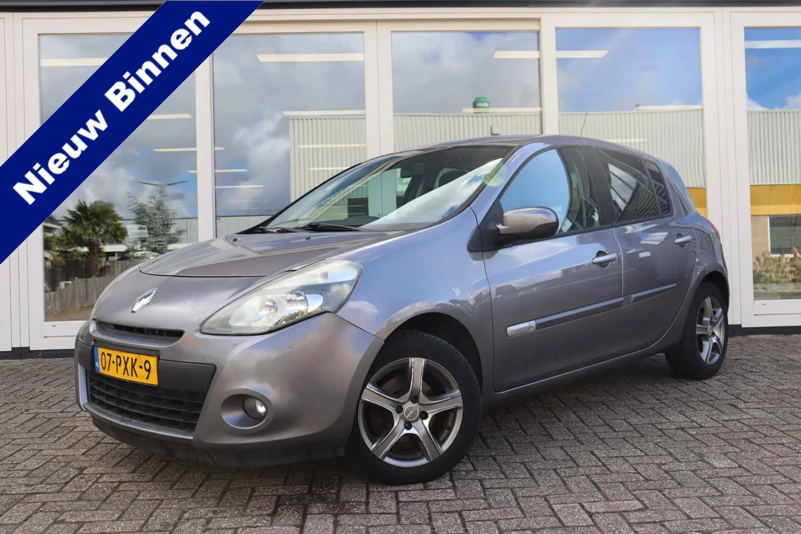 Renault Clio (2011) — foto 1