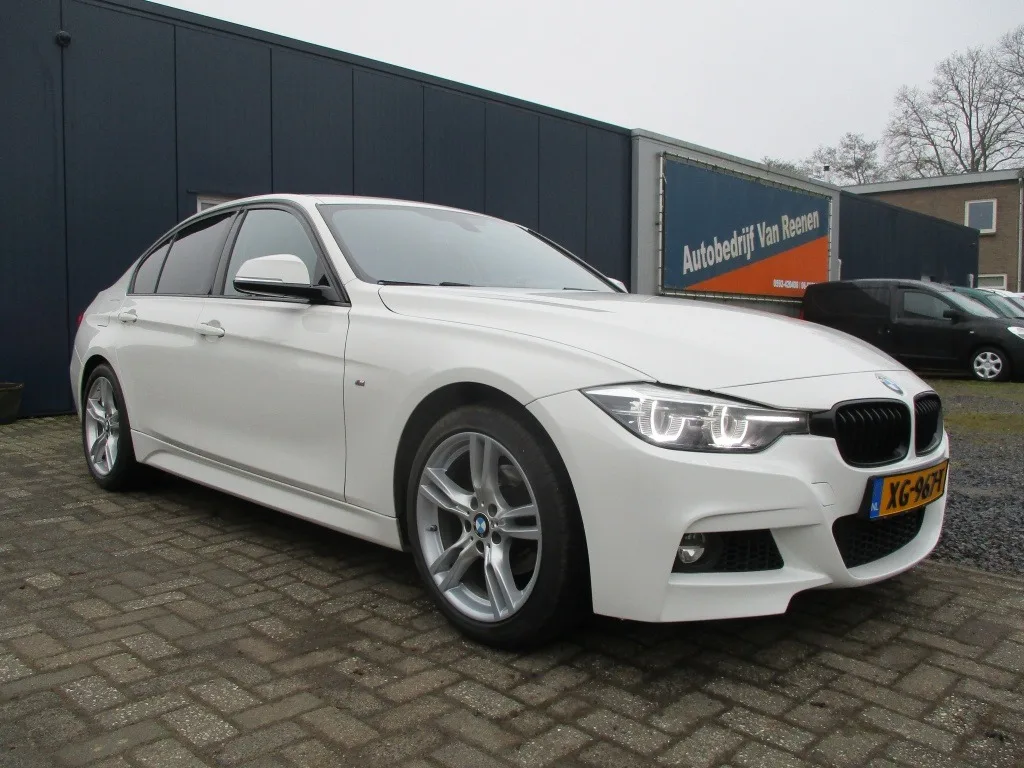 BMW 3-Serie (2019) — foto 1