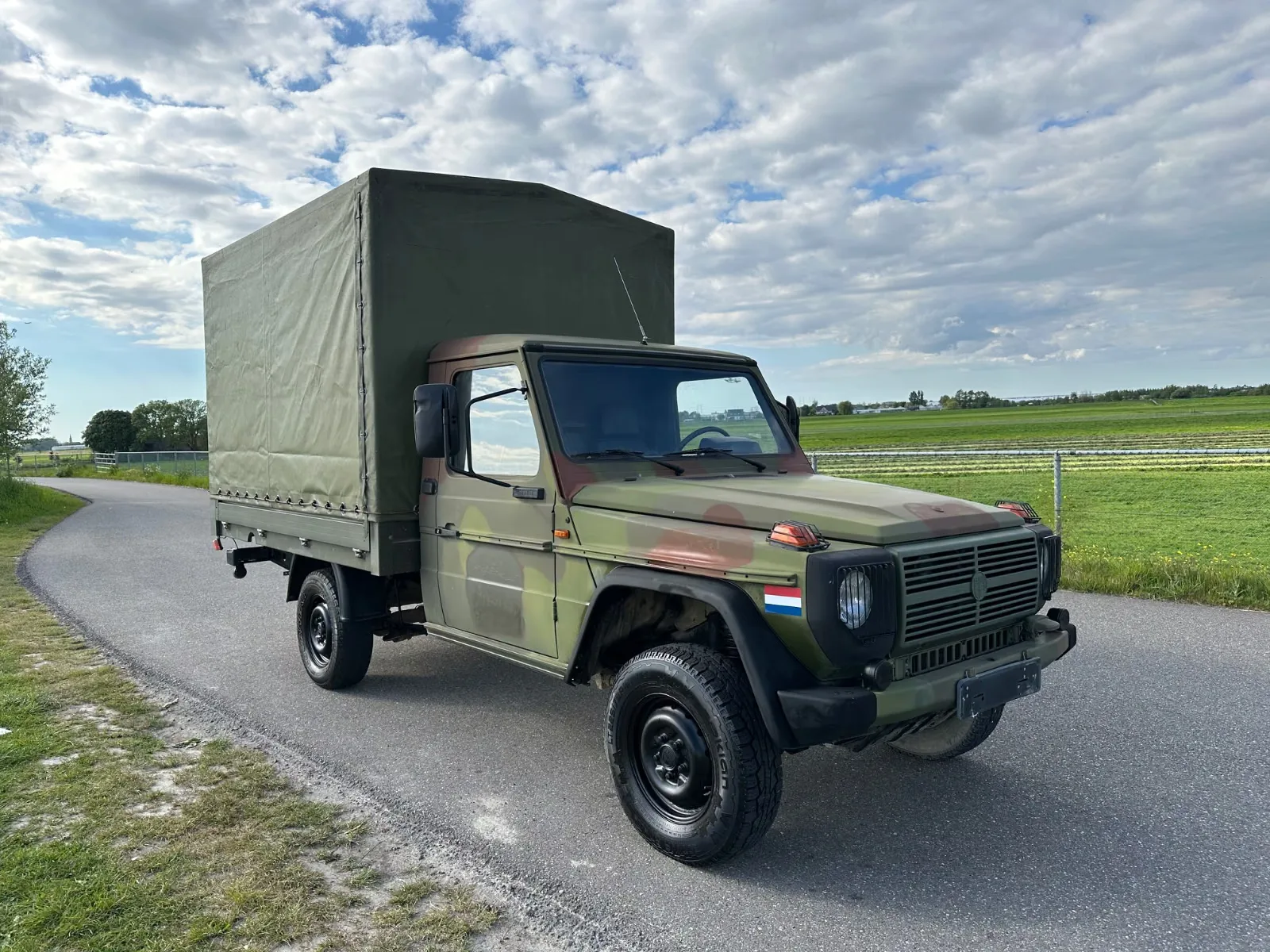 Mercedes-Benz G-Klasse (1997) — foto 1
