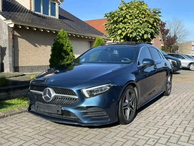 Mercedes-Benz A-Klasse (2021) — foto 1
